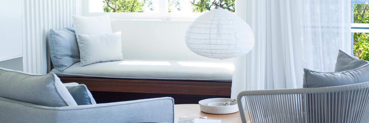 Oceanview villa lounge